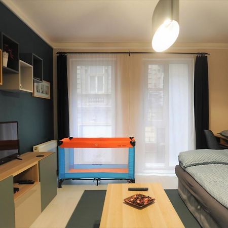 Lovely Apartment In The Heart Of Βουδαπέστη Εξωτερικό φωτογραφία
